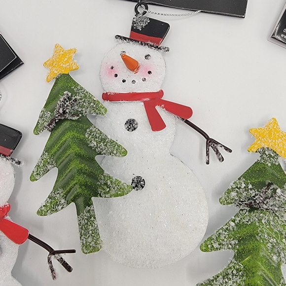 New Metal Snowman Ornaments Retro Tin Set of 3 - Picture 3 of 4